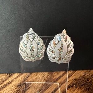 Vintage Taxco Silver & Abalone Leaf Screw-Back Earrings – Eagle Mark 3